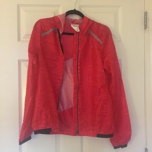 Champion lightweight windbraker